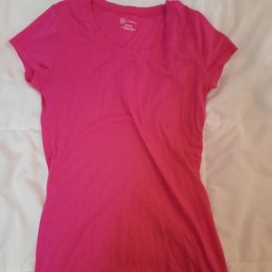 ❤ Hot pink No Boundaries tshirt size S